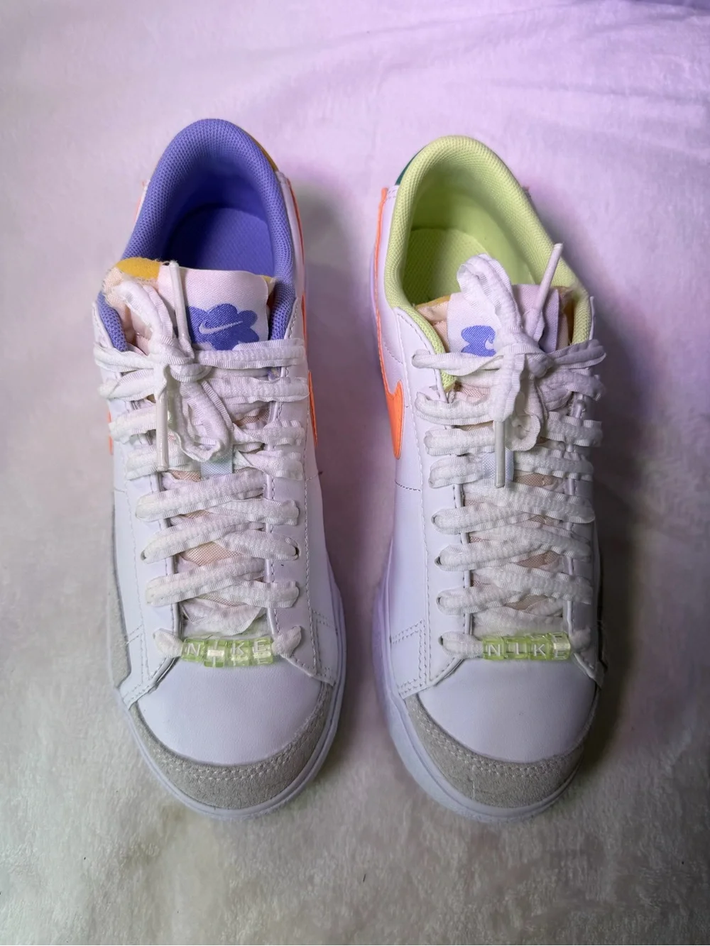 Nike low top